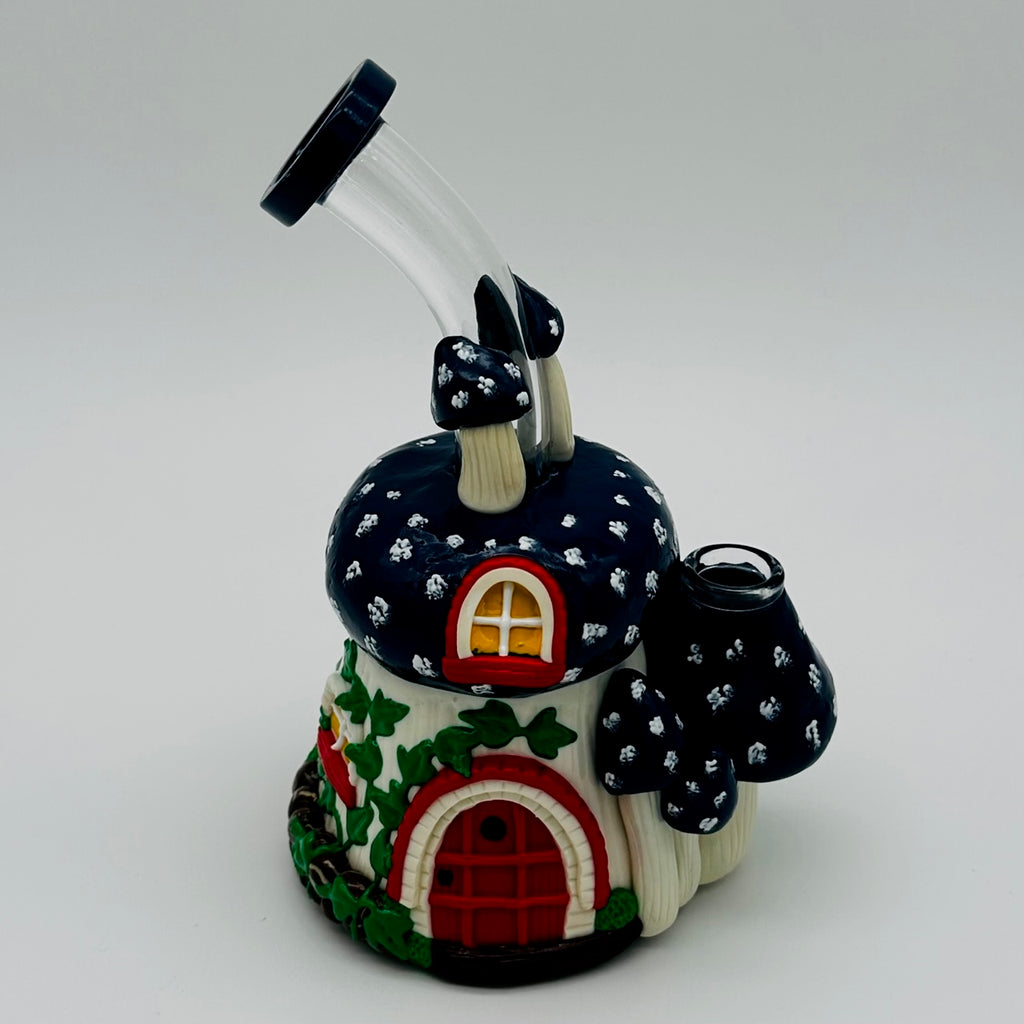 Small Mushroom Cottage Water Pipe